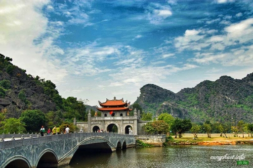 TOUR DU LỊCH HÀ NỘI - HOA LƯ - TAM CỐC - 01 NGÀY